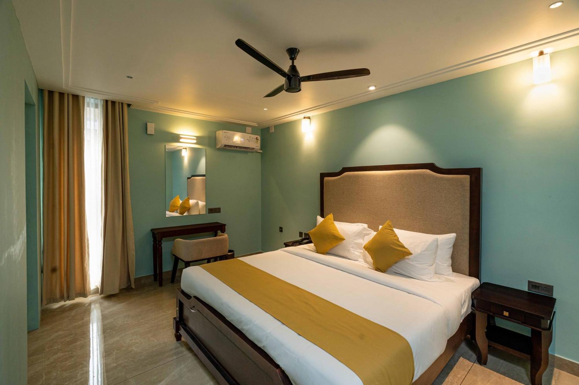 Court 11 By Dimora Hotel Kochi Екстериор снимка