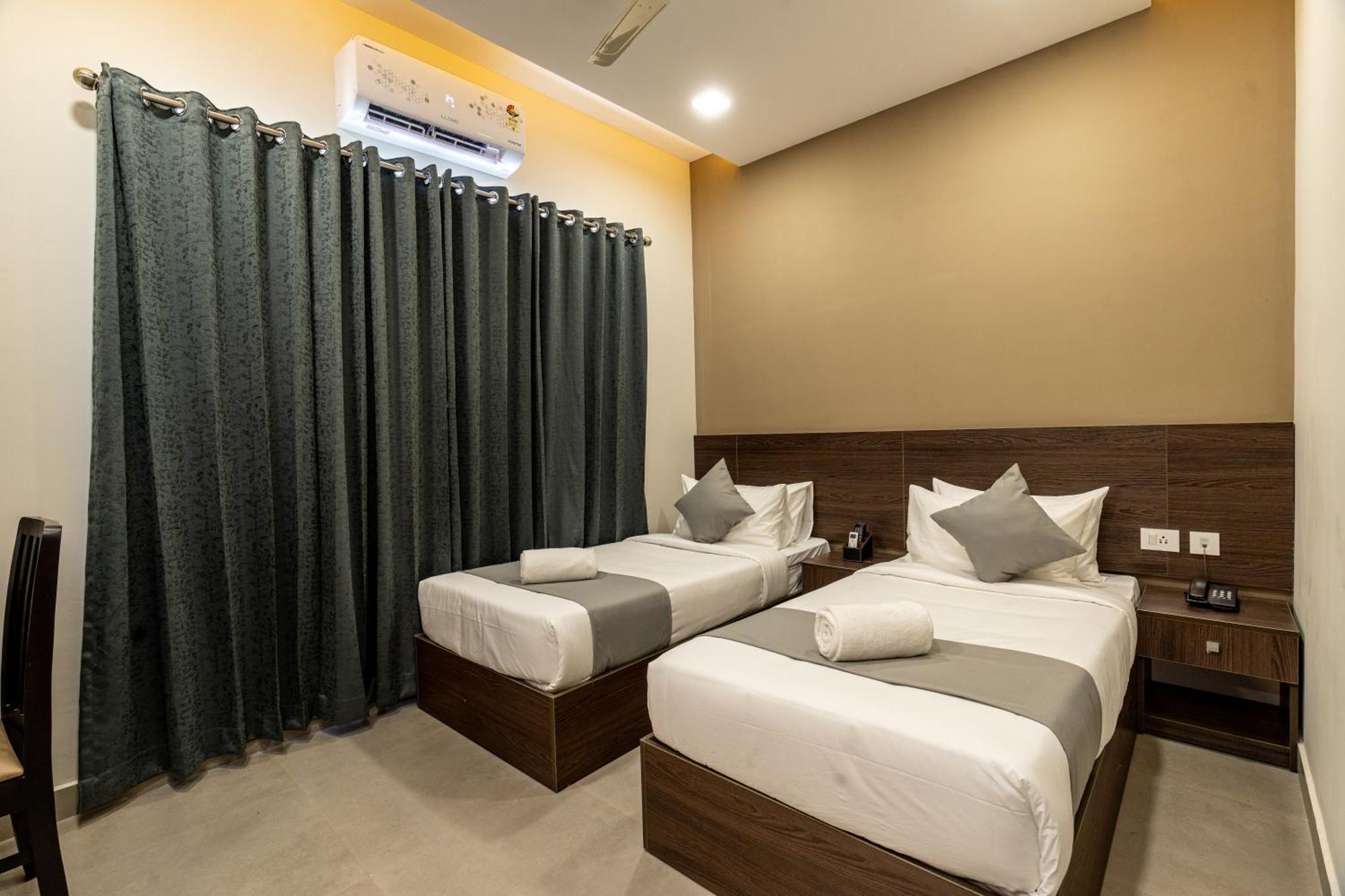 Court 11 By Dimora Hotel Kochi Екстериор снимка