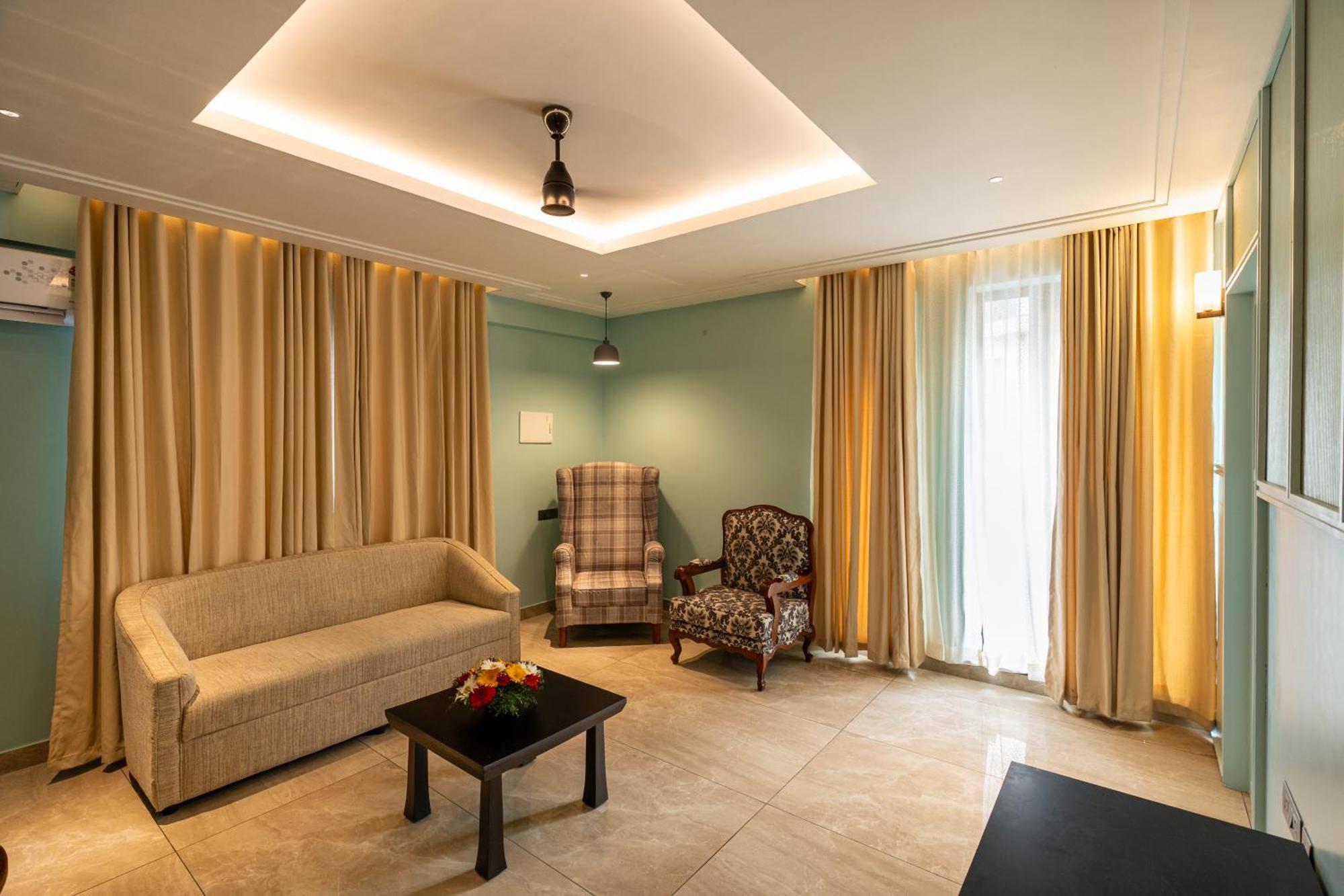 Court 11 By Dimora Hotel Kochi Екстериор снимка