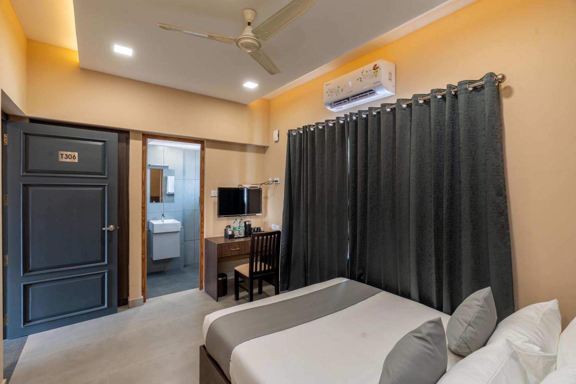 Court 11 By Dimora Hotel Kochi Екстериор снимка