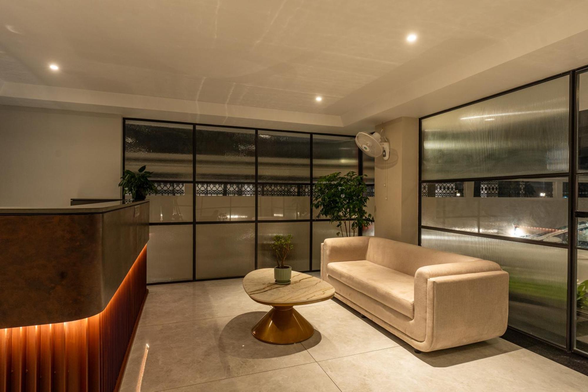 Court 11 By Dimora Hotel Kochi Екстериор снимка