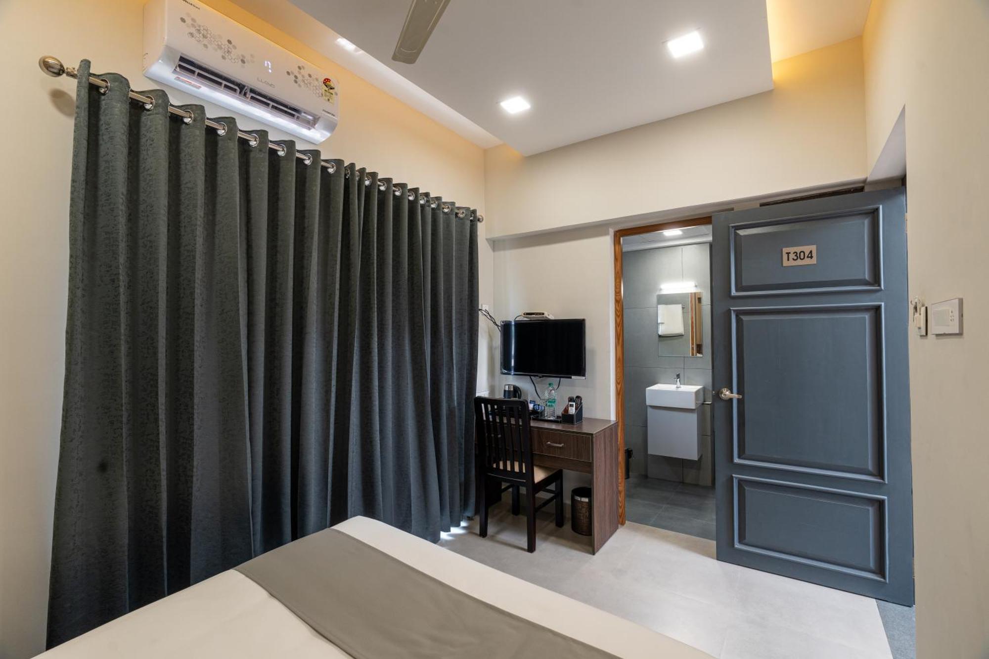 Court 11 By Dimora Hotel Kochi Екстериор снимка